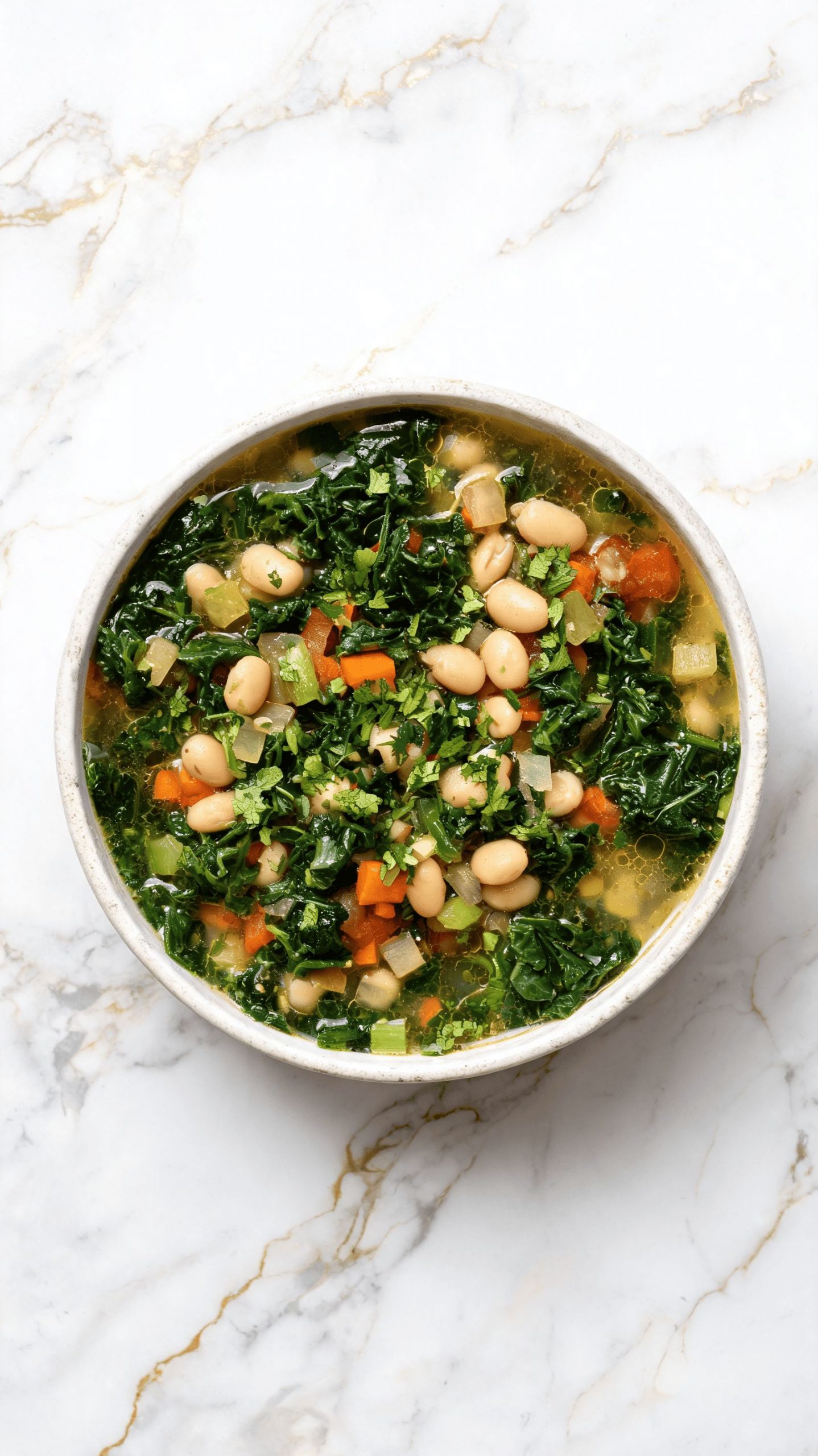 Healthy Crockpot Kale Soup